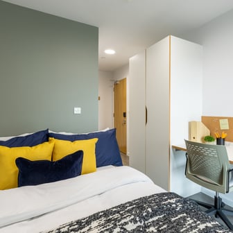 Bronze En Suite - Image 3